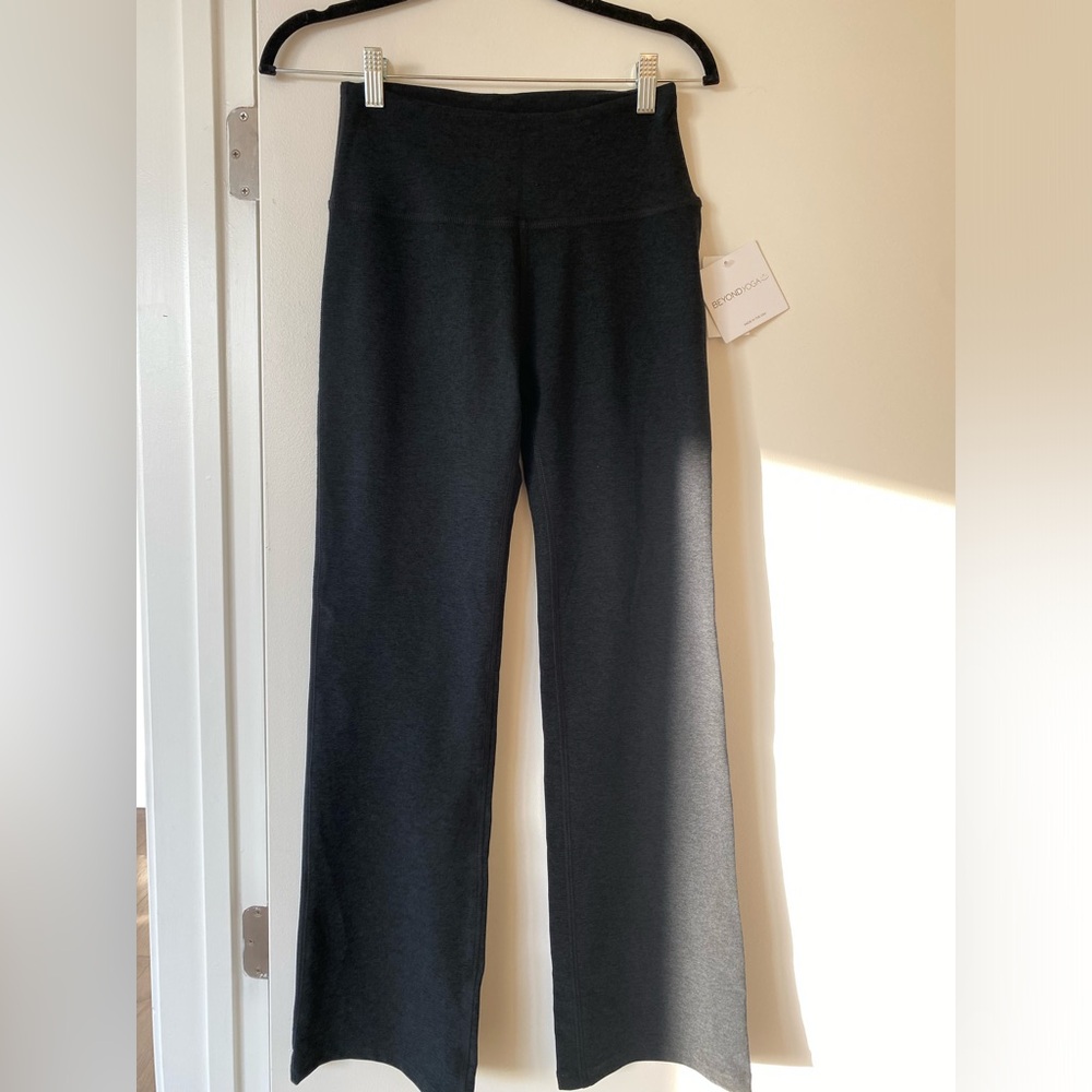 Beyond yoga Spacedye Practice High Waisted Bootcut Pant